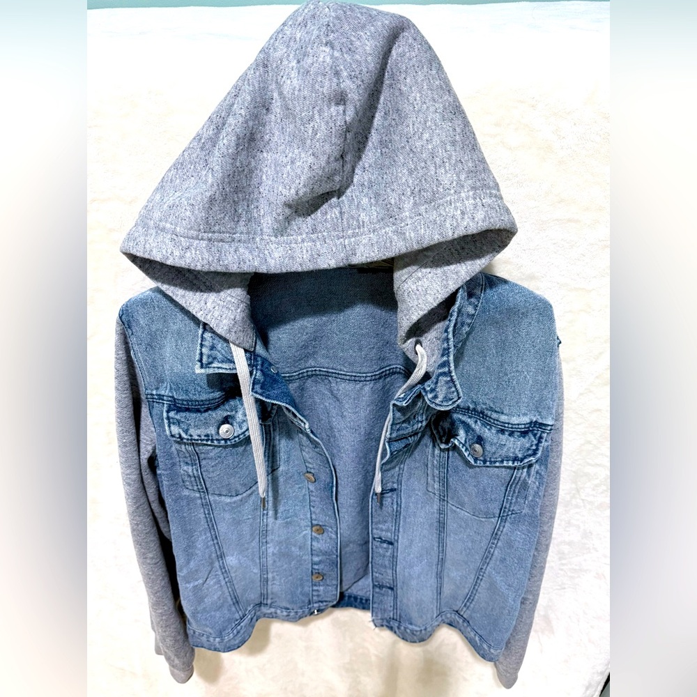 Cutest Denim and Gray sectional Jacket